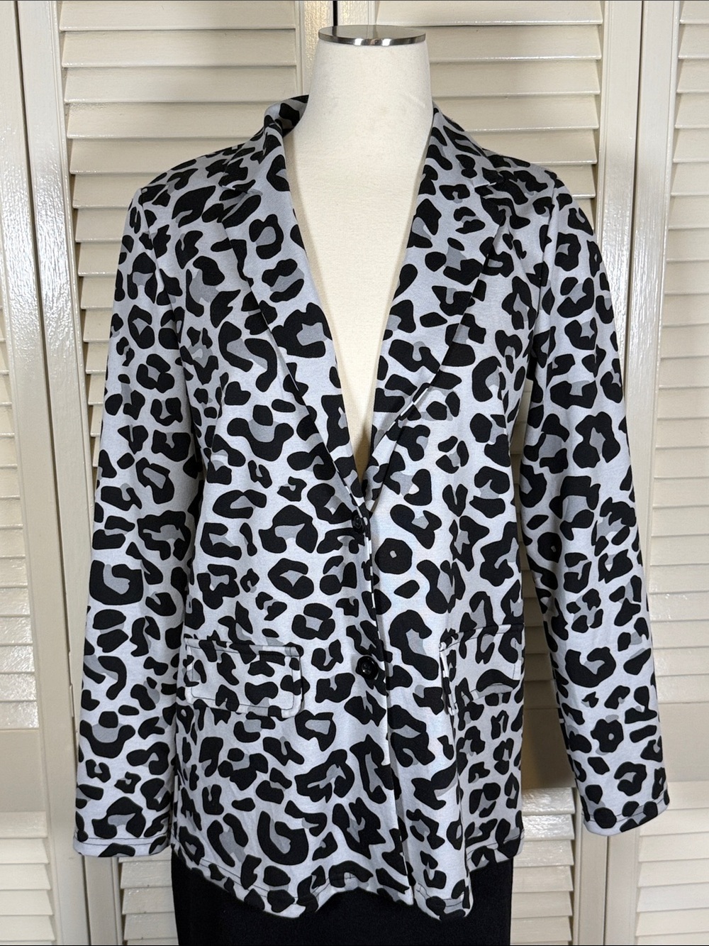 Serra Grey Black Leopard Print Oversized Knit Blazer Jacket Women’s Size S